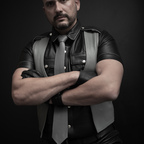 englishleathermaster Profile Picture