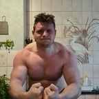 muscleballbustingnicolas Profile Picture