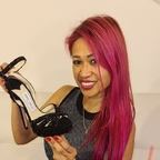 Profile picture of queenofheels-jes